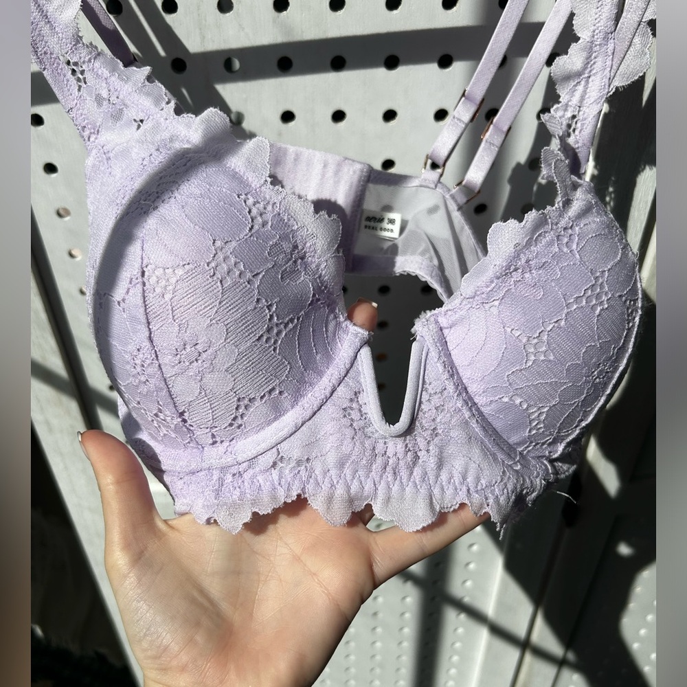 Aerie Lilac Lace Bra – Size 34B – Underwire, Padded Push Up